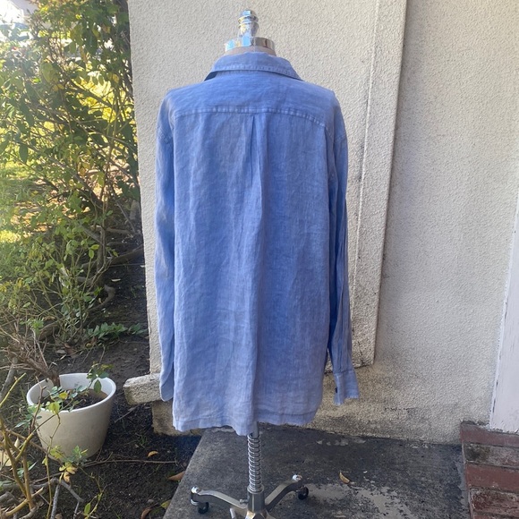 Raffi 100% linen luxury blouse or tunic. Beautiful baby blue color. - Picture 7 of 14